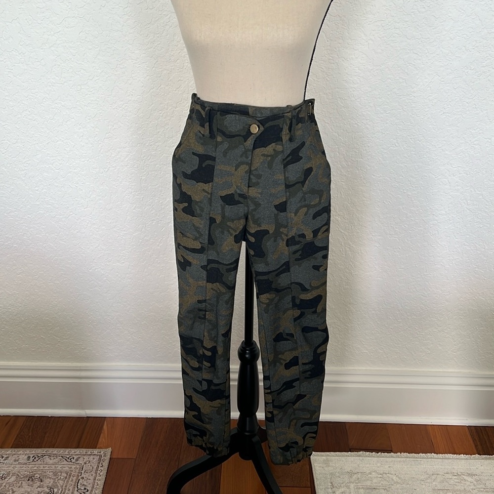 Veronica Beard Size 2 Camouflage Jogger Wool Pant